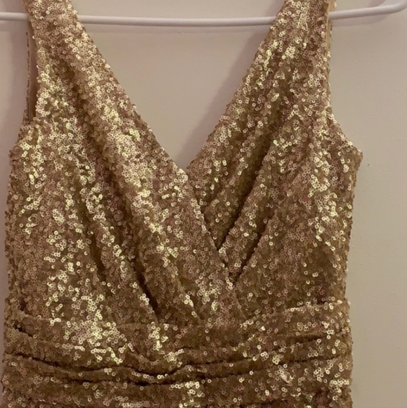 Dress - Picture 4 of 4